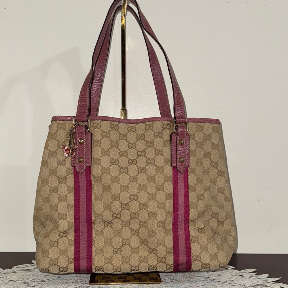 Authentic Gucci Jolicoeur Tote, signature beige GG monogram